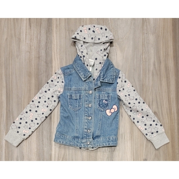 Hello Kitty Fleece and Denim Layered Jacket - Adorable & Stylish! - Picture 2 of 7